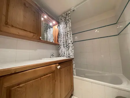 Appartement T3 au centre de Samoëns avec balcon, WIFI et parking - Photo 13
