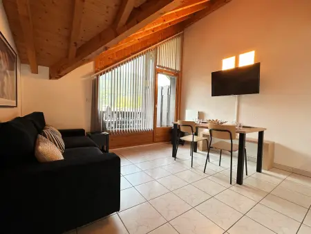 Charmant T2 en centre-ville avec balcon et animaux acceptés - Photo 4