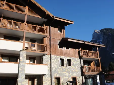 Superbe appartement au centre de Samoëns avec terrasse - Photo 16