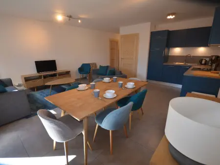 Appartement familial de luxe, centre station, 6 pers., 2 sdb, terrasse, parking, WIFI, linge inclus - Photo 6