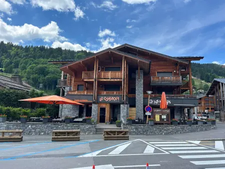Appartement familial de luxe, centre station, 6 pers., 2 sdb, terrasse, parking, WIFI, linge inclus - Photo 15