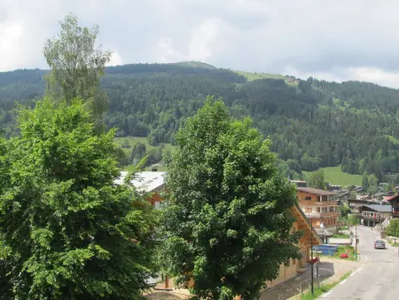Bel Appartement aux Gets - Proche des Pistes avec Balcon et Parking - Photo 5