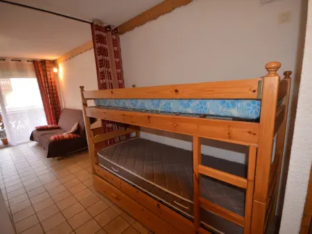 Studio Charmant aux Gets, Proche Centre et Pistes, Balcon Exposé Sud-Ouest - Photo 3