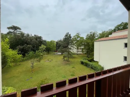 Studio calme à 2 pas de la plage avec balcon et garage - Photo 4