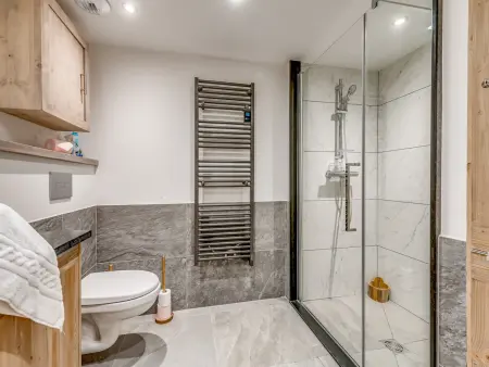 Appartement 4* avec Jacuzzi et WiFi, pour 8 personnes - Photo 5