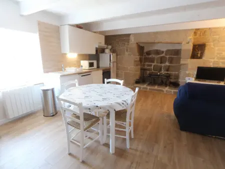 Combrit Sainte-Marine: T2 duplex rénové avec jardin privé et vue sur port - Photo 2