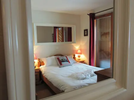 Appartement cosy rénové, 2 pièces, calme, proche pistes et commerces, parking privé - Photo 4