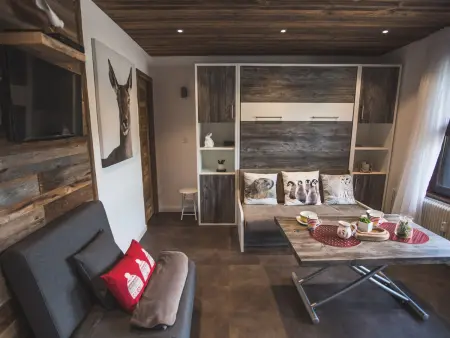 Charmant studio rénové au centre, près des pistes - Photo 12