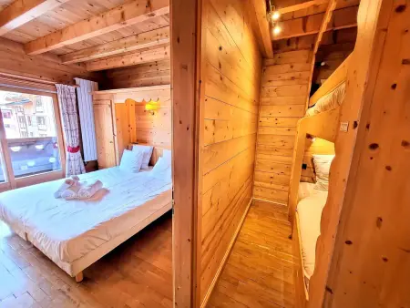 Charmant appartement 4 pièces au cœur des Gets avec balcon et parking - Photo 6