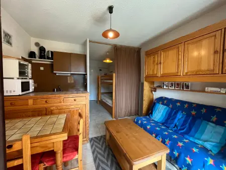 Mini T2 à Barcelonnette pour 4 personnes avec balcon et cuisine équipée - Photo 2