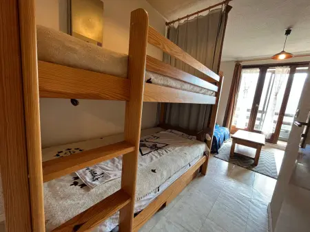 Mini T2 à Barcelonnette pour 4 personnes avec balcon et cuisine équipée - Photo 4