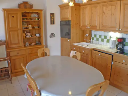 Appartement spacieux 3 pièces avec balcon et garage à Samoëns - Photo 2