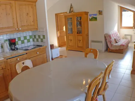 Appartement spacieux 3 pièces avec balcon et garage à Samoëns - Photo 3