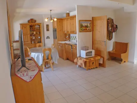 Appartement spacieux 3 pièces avec balcon et garage à Samoëns - Photo 4