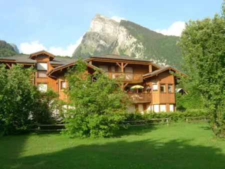 Appartement spacieux 3 pièces avec balcon et garage à Samoëns - Photo 11