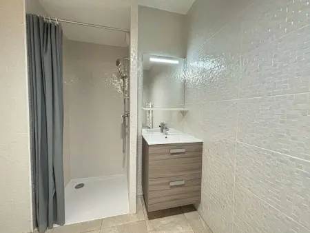 La Rochelle: Grand T1 avec Terrasse et Parking, Appartement 2 personnes à La Rochelle - Photo 19