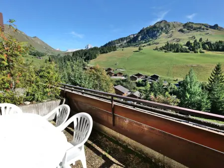 Appartement confortable 40m² pour 6 pers. proche pistes de ski, grande terrasse - Photo 2