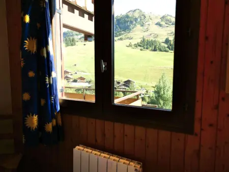 Appartement confortable 40m² pour 6 pers. proche pistes de ski, grande terrasse - Photo 11