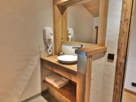 Luxueux 6 pièces avec sauna, hammam et jacuzzi, à 300m du centre et au pied des télécabines! - Photo 15