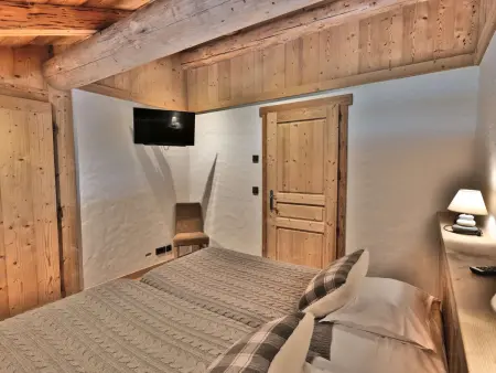Luxueux 6 pièces avec sauna, hammam et jacuzzi, à 300m du centre et au pied des télécabines! - Photo 18