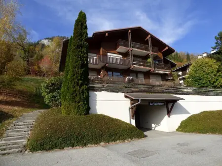 Studio cosy avec balcon, arrêt navette à 50m, Appartement 4 personnes à Le Grand Bornand - Photo 11