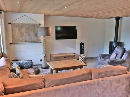 Superbe 5 pièces rénové avec sauna, hammam, jacuzzi, proche télécabines et village, idéal 12/14 pers. - Photo 2