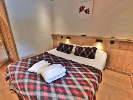 Superbe 5 pièces rénové avec sauna, hammam, jacuzzi, proche télécabines et village, idéal 12/14 pers. - Photo 10
