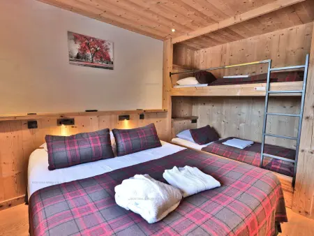 Superbe 5 pièces rénové avec sauna, hammam, jacuzzi, proche télécabines et village, idéal 12/14 pers. - Photo 21