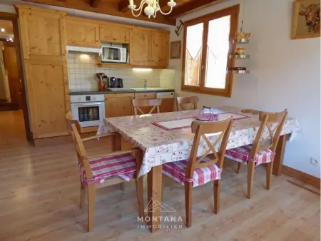Charmant appart. 70m², 2 chambres, mezzanine, balcon sud, garage, près commerces, navettes - Photo 3