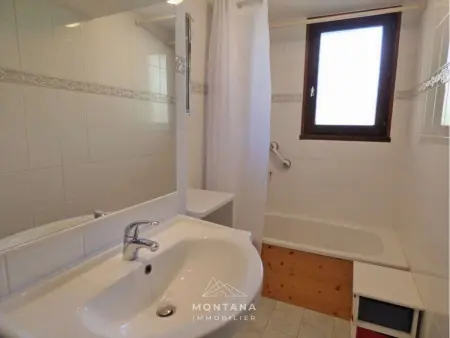 Charmant appart. 70m², 2 chambres, mezzanine, balcon sud, garage, près commerces, navettes - Photo 10