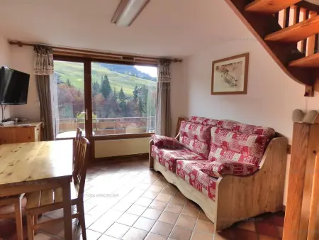 Duplex 2 chambres pour 6 - au pied des pistes - Le Grand-Bornand - Photo 2