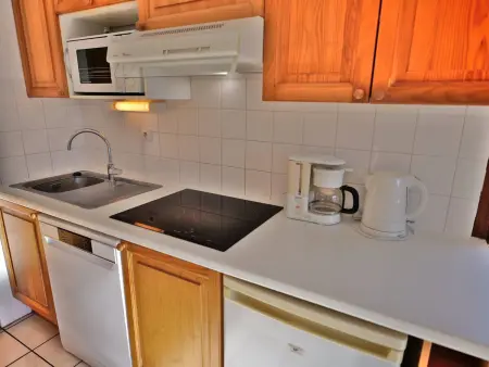 Charmant appartement 6 pers, 38m², proche télécabines, centre et loisirs, sud, terrasse - Photo 3