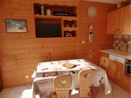 Studio rénové avec cabine - 26m² - 5 pers - Balcon exposé sud - Près skibus et remontées mécaniques - Photo 3