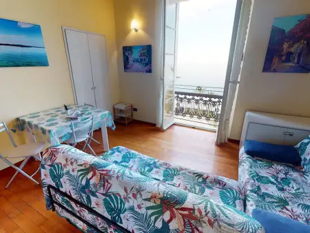 Studio avec mezzanine, face mer, Wi-Fi, proche plage - Photo 4
