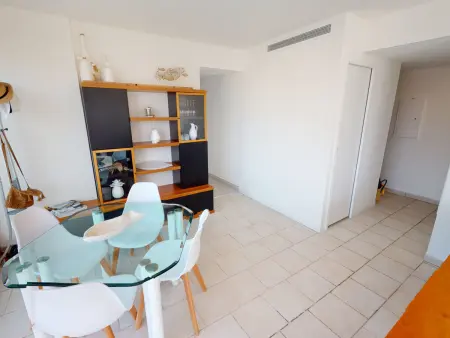 Superbe appartement climatisé avec grande terrasse et parking à Menton - Photo 4