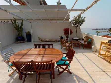 Superbe appartement climatisé avec grande terrasse et parking à Menton - Photo 11
