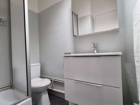 Studio cosy proche pistes avec Wifi, parking et animaux admis - Photo 7