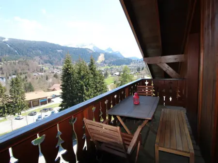 4 pièces spacieux bien équipé avec Wi-Fi et parking, au pied du ski bus - Photo 12