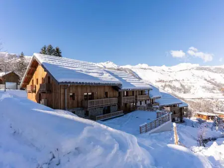 Charmette 2 pièces avec parking, terrasse et casier à skis - Photo 14