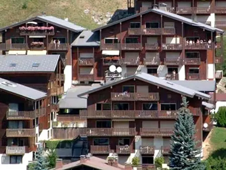 Duplex 10 personnes avec balcons et garage - La Clusaz centre, proche pistes et commerces - Photo 14