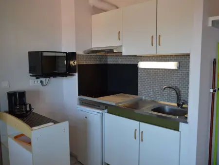 Studio Cabine 4 pers, proche mer, clim, parking, animaux ok - Photo 6