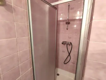Appartement central à Trébeurden, 500m plage, proche commerces, 2 chambres, 3 salles d'eau - Photo 10