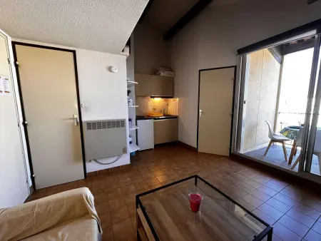 Appartement 2 pièces avec mezzanine, piscine et parking à Narbonne Plage - Photo 3