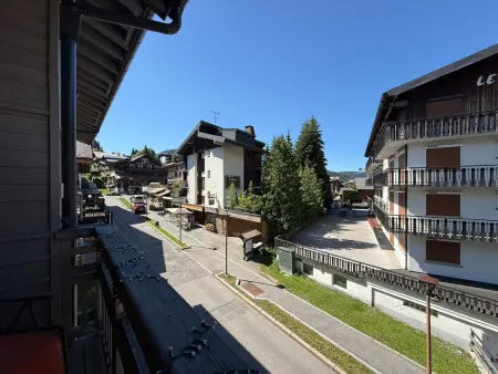 Appartement neuf, agréable, au cœur de Les Gets - Photo 12