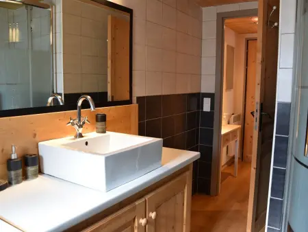 Appartement en centre-ville, proche des pistes, 4 personnes - Photo 9