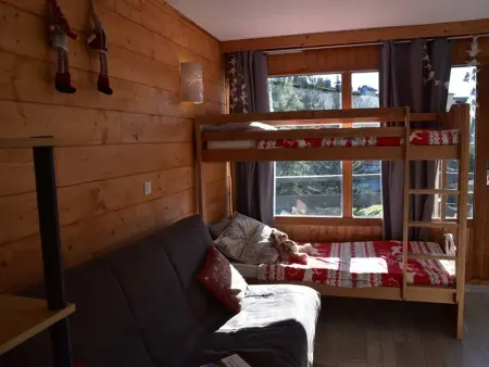 Studio rénové pour 3 au centre de Montgenèvre avec parking - Photo 2
