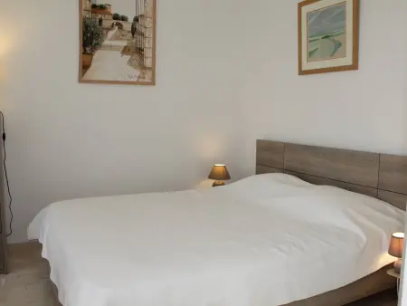 Appartement 3P en RDJ avec Jardin et Terrasse, à 5 min Plage et Restaurants, Parking Privé, Climatisé - Photo 12