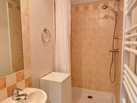 Confortable apt 3 pièces, 7 pers., Quartier Falaise - Photo 13