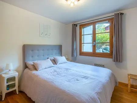 Appartement cosy, 2 chambres avec terrasse, proche pistes de ski, WIFI - La Clusaz - Photo 3