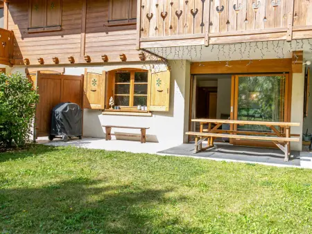 Appartement cosy, 2 chambres avec terrasse, proche pistes de ski, WIFI - La Clusaz - Photo 7